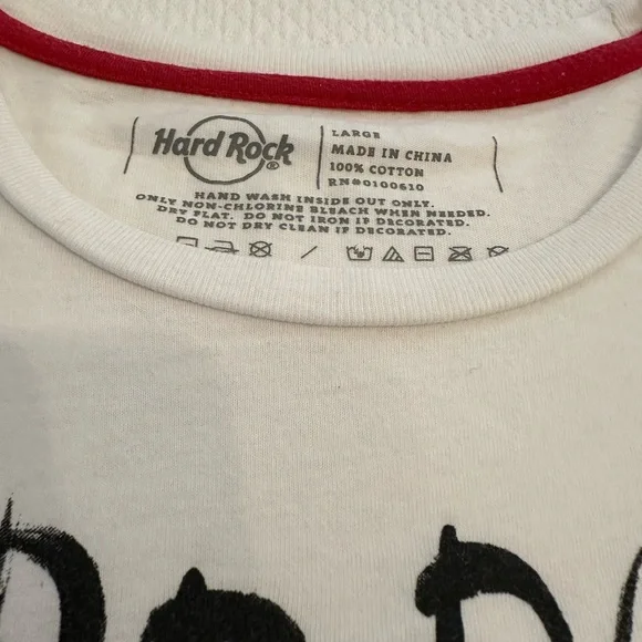 HARD ROCK Women's Sequin Guitar Flag Tee - Picture 4 of 8